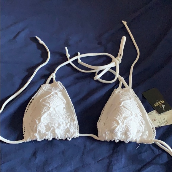 Hollister Other - CROTCHET BIKINI TOP